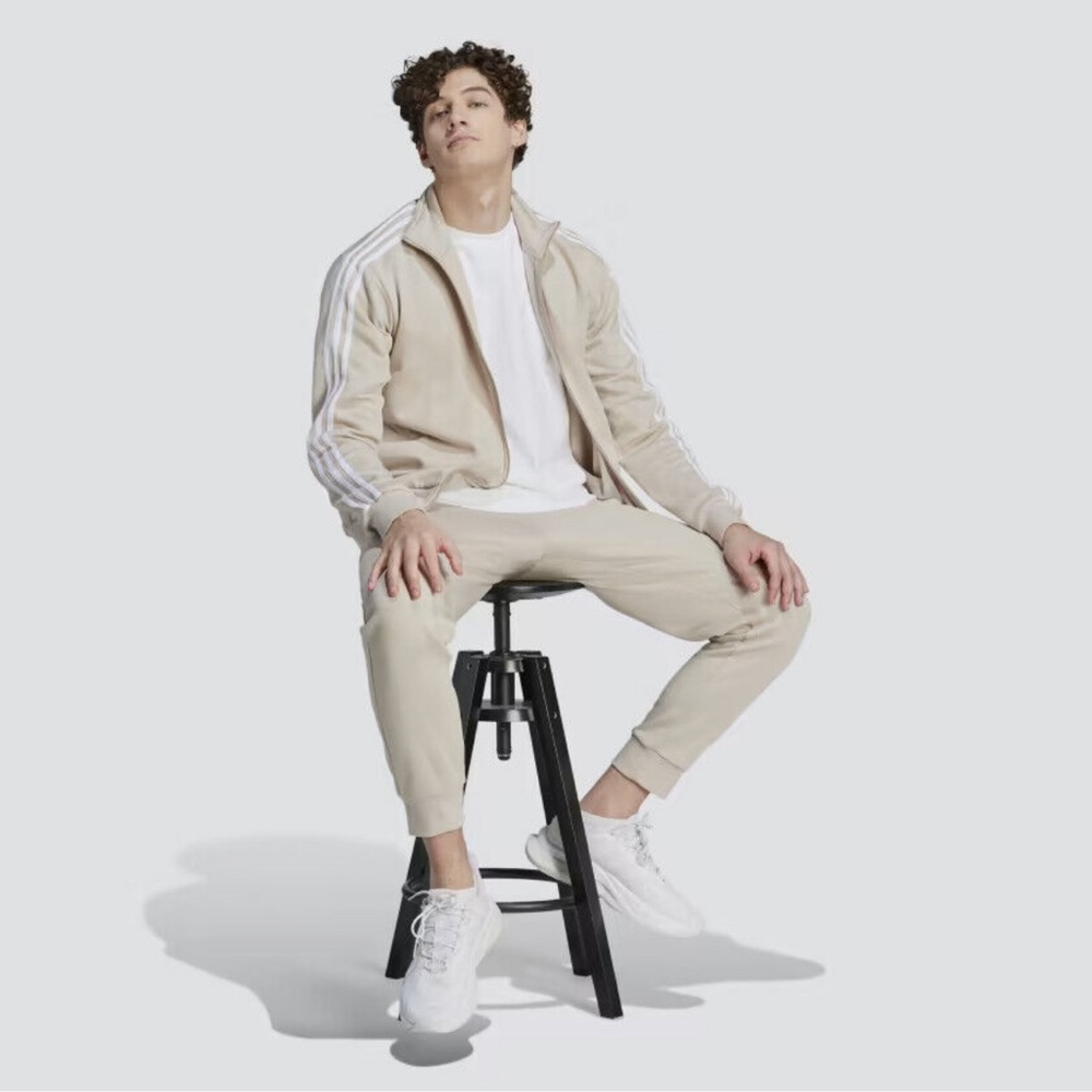Adidas tracksuit XL NWT